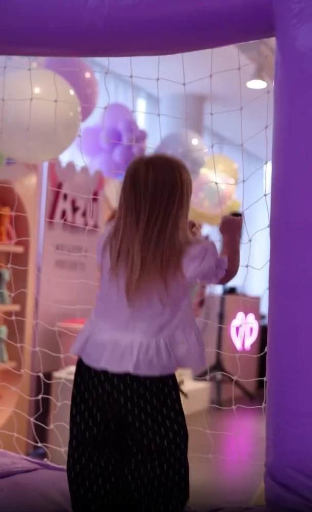 Así fue la fiesta temática de Azul, la hija de Dalma Maradona