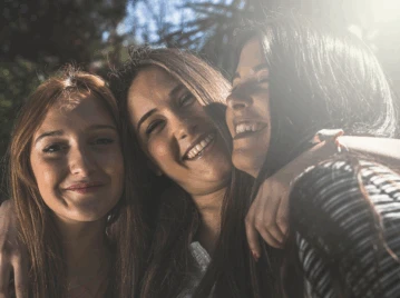 Del Instagram al laboratorio: por qué tantas jóvenes piensan en congelar óvulos