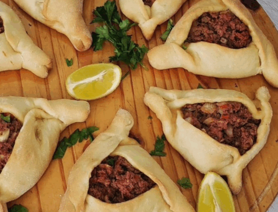 Cómo hacer empanadas árabes vegetarianas con soja: fáciles y sabrosas