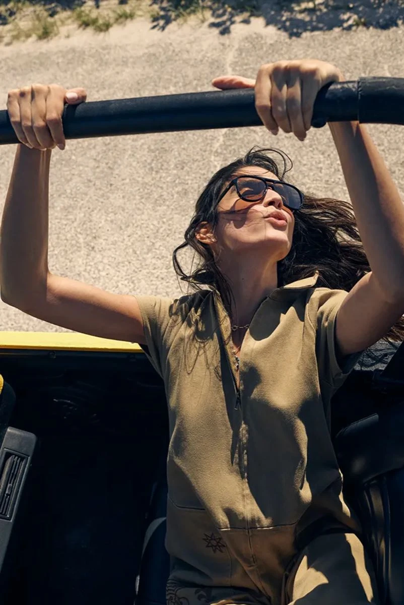 Banana Republic presenta “Endless Summer"