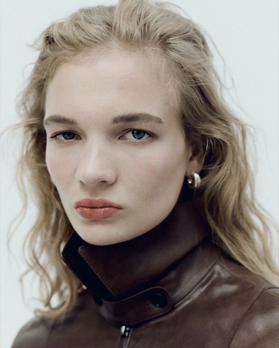 Massimo Dutti otoño invierno 2025