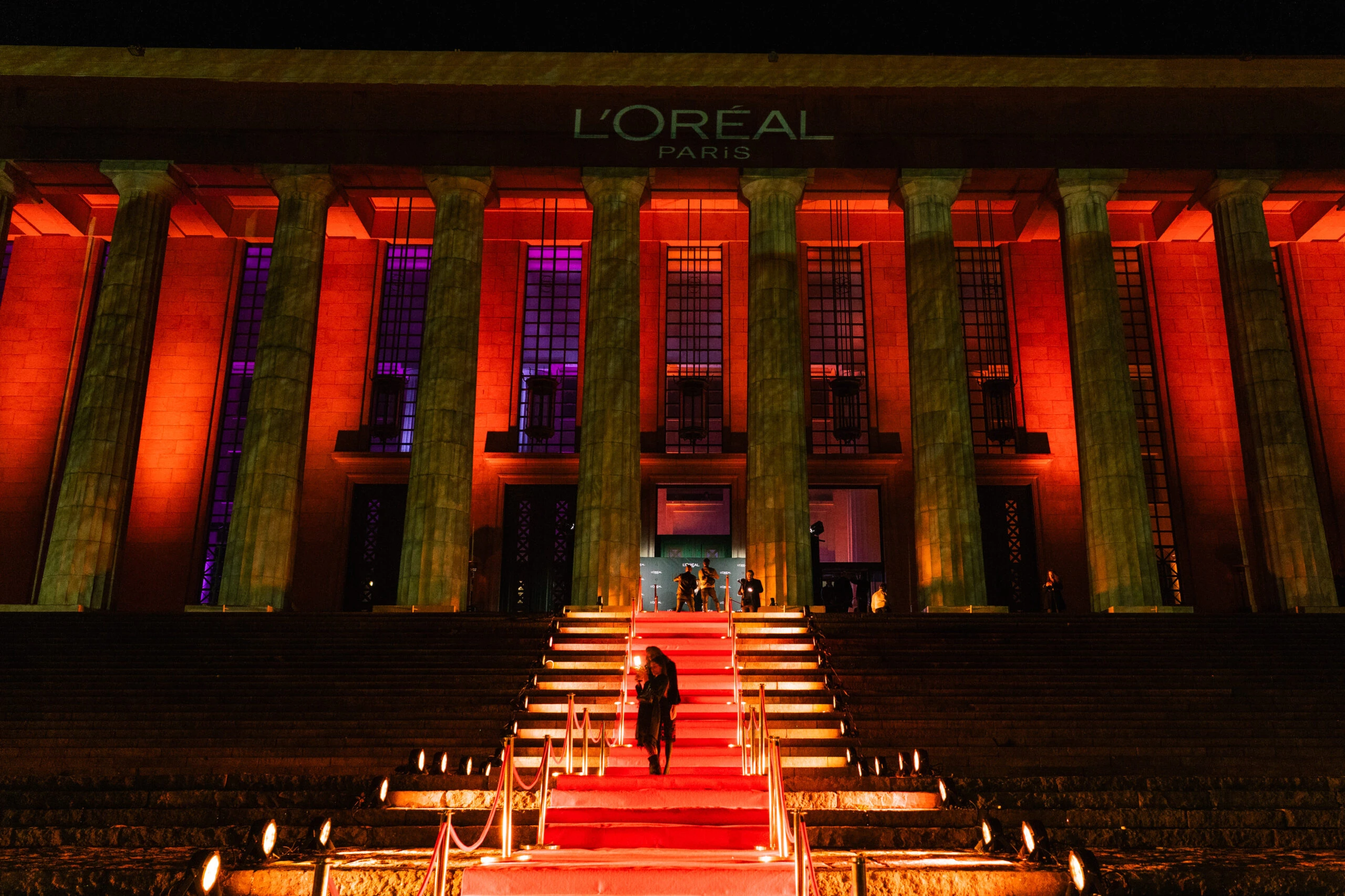 La Lumière Gala se realizó en Facultad de Derecho.
