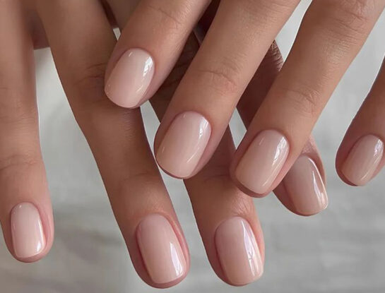 Blancmange nails: la tendencia de uñas más chic que ilumina tus manos este invierno