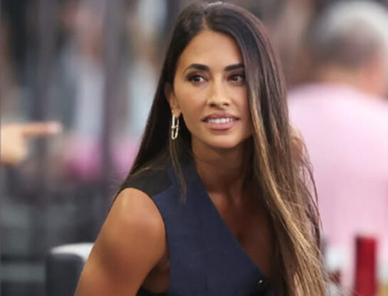 Antonela Roccuzzo impone la nueva sastrería: denim + denim