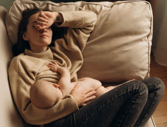 "Lloro por nada": hablemos de baby blues, la experiencia emocional después del parto