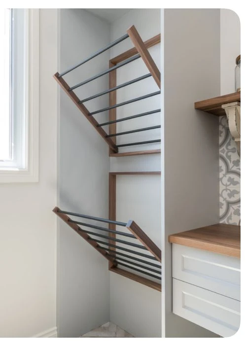 Una idea para colocar tenderos verticales en puertas o paredes chicas.