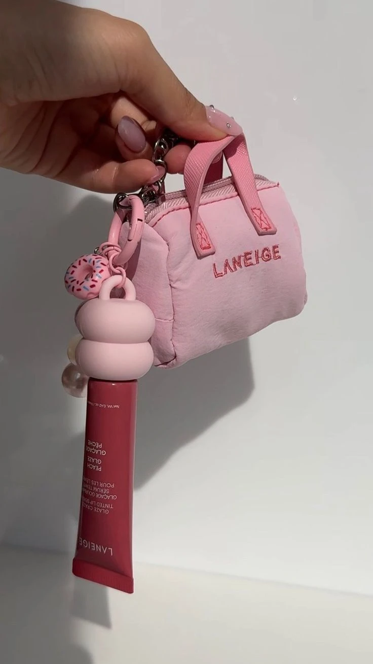 Los beauty bag charms, la nueva tendencia