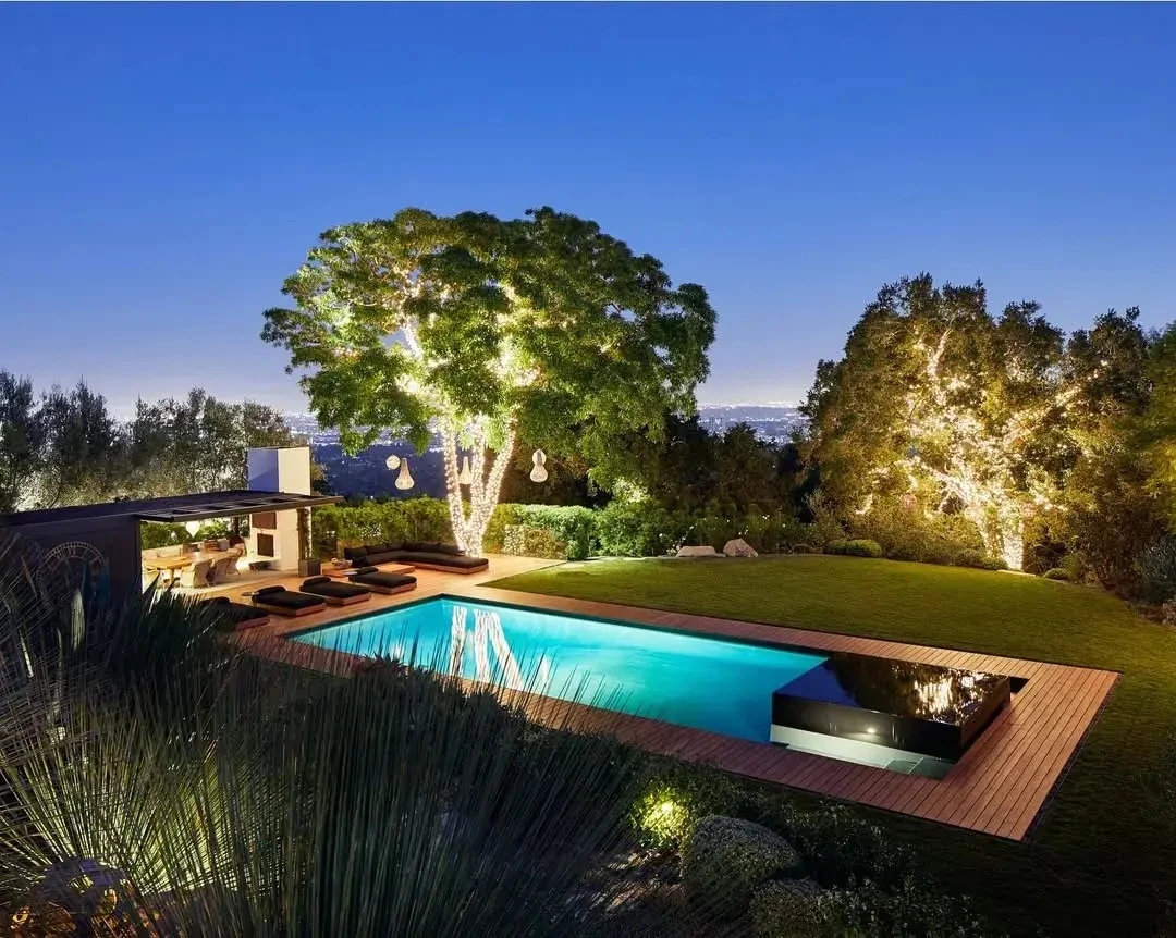 La piscina es una joya de la casa de Jennifer Aniston en Los Angeles. 