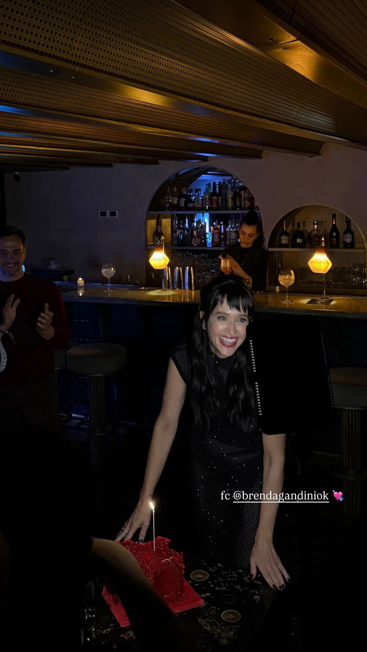 El look de Brenda Gandini en su fiesta de cumpleaños