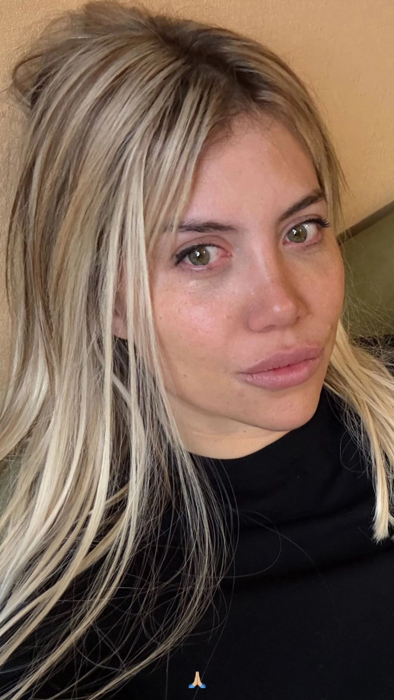 Wanda Nara se mostró llorando durante la cirugía de su hijo