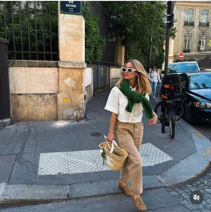 7 looks con los mocasines soft, los zapatos más trendy de la media estación