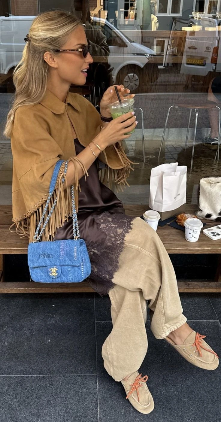 7 looks con los mocasines soft, los zapatos más trendy de la media estación