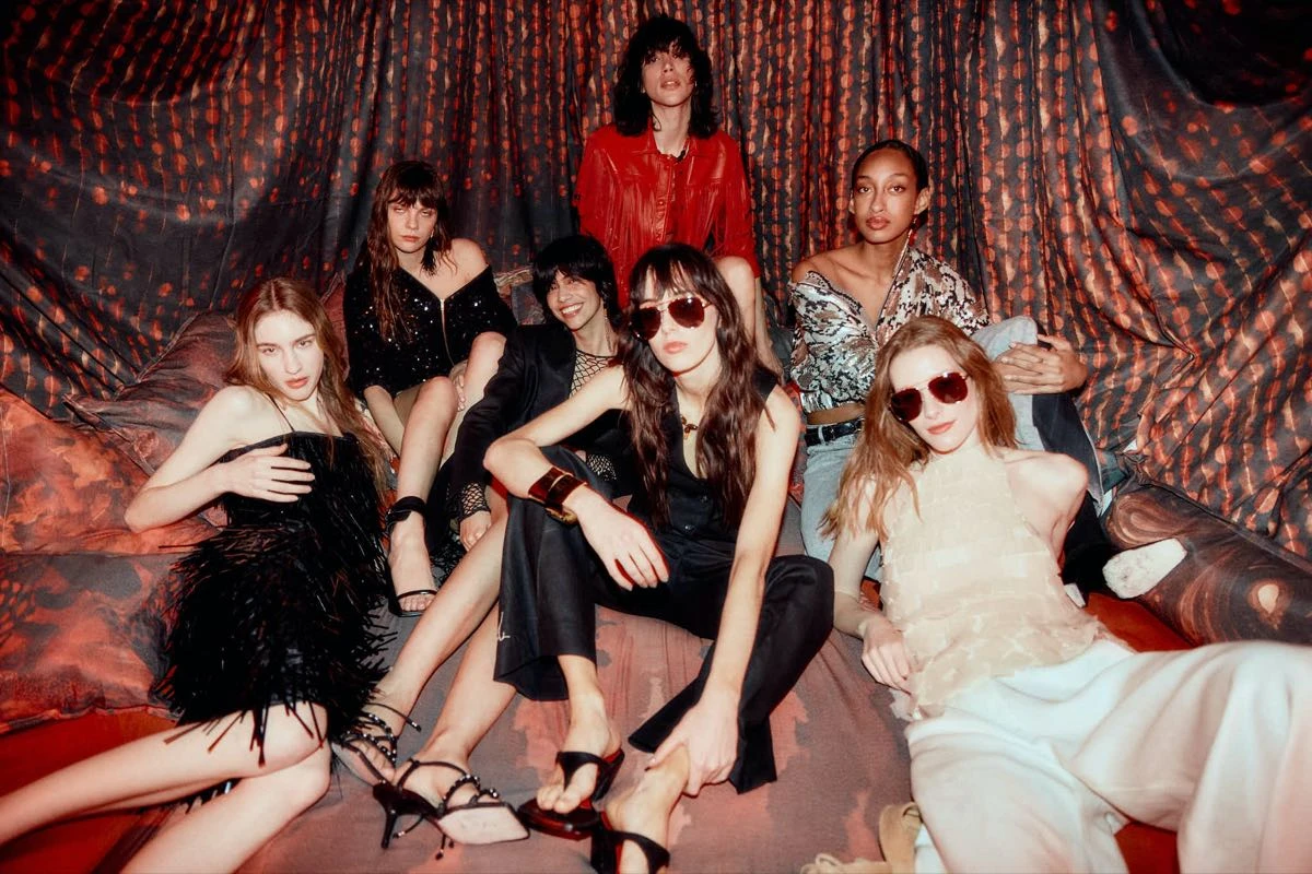 CHER para BAFWEEK 2025/26.