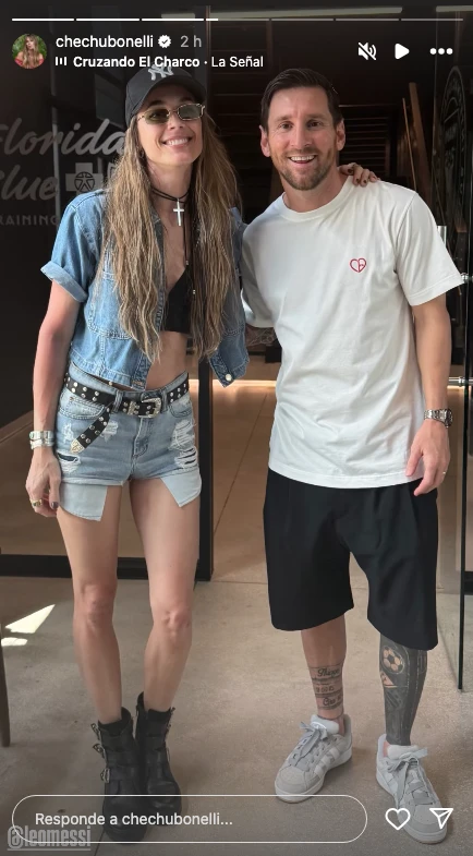 Chechu junto a Messi. Foto: IG