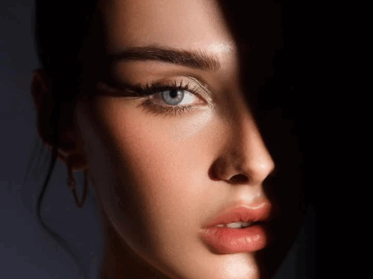 Cejaplastía: cómo es la novedosa cirugía para rejuvenecer la mirada