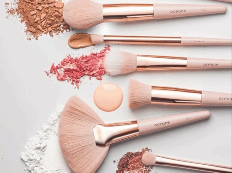 Cómo limpiar las brochas de maquillaje sin esfuerzo y de manera efectiva