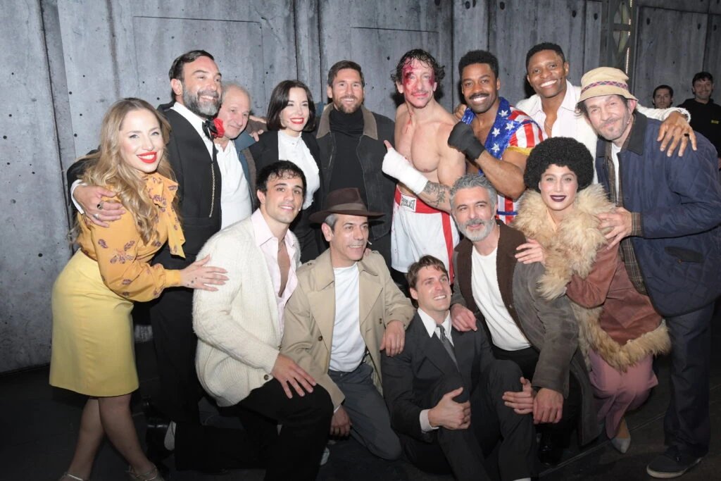 Lio Messi junto al elenco de "Rocky". Fotos: RS Fotos.