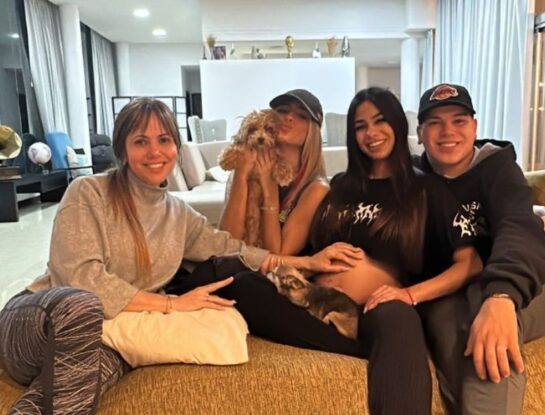 "Lo quieren operar... todo eso es peligroso, es como tener pedacitos de vidrio": Romina Uhrig sobre el estado de Thiago Medina