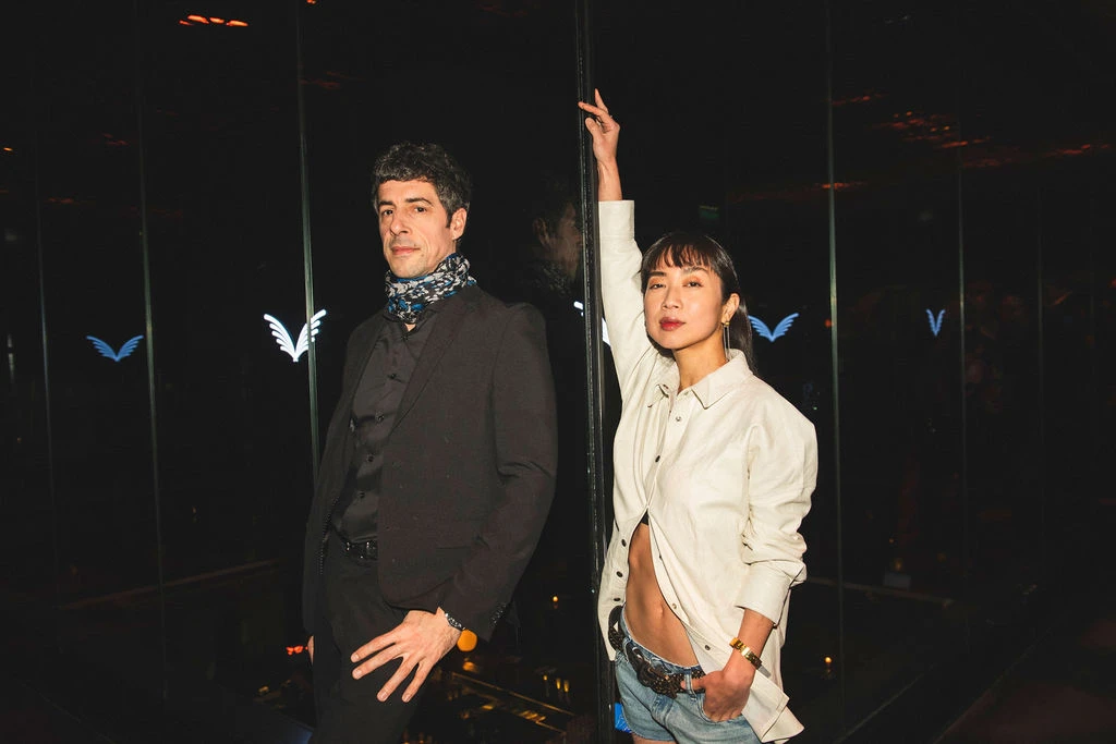 Esteban Lamothe y Débora Nishimoto