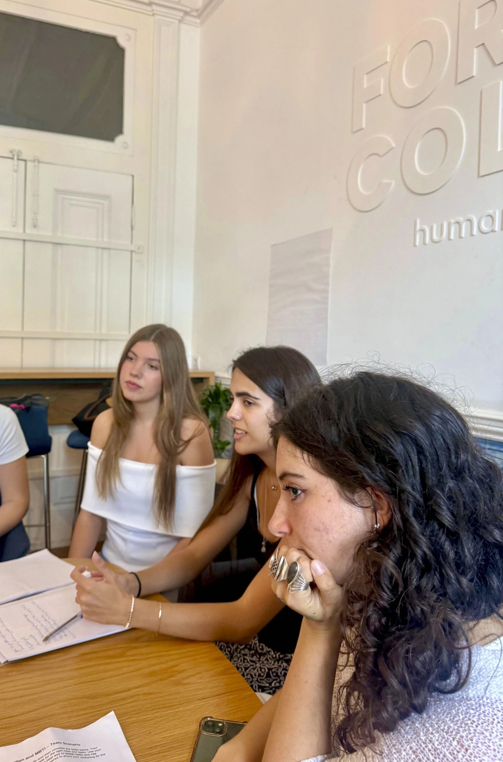 Sin presiones de heredera: así es la nueva vida de la infanta Sofía en Lisboa, a punto de comenzar la universidad