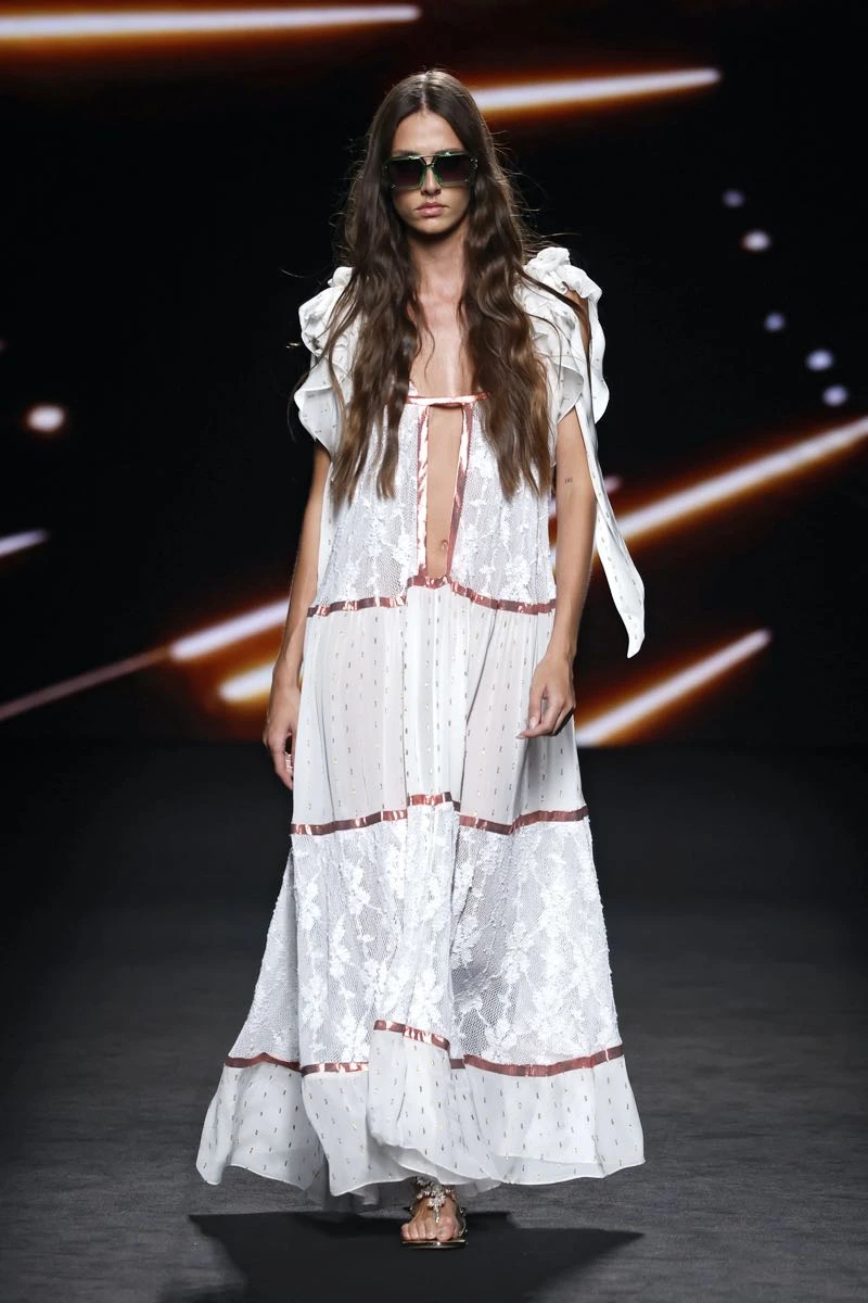 Custo Barcelona primavera verano 2026