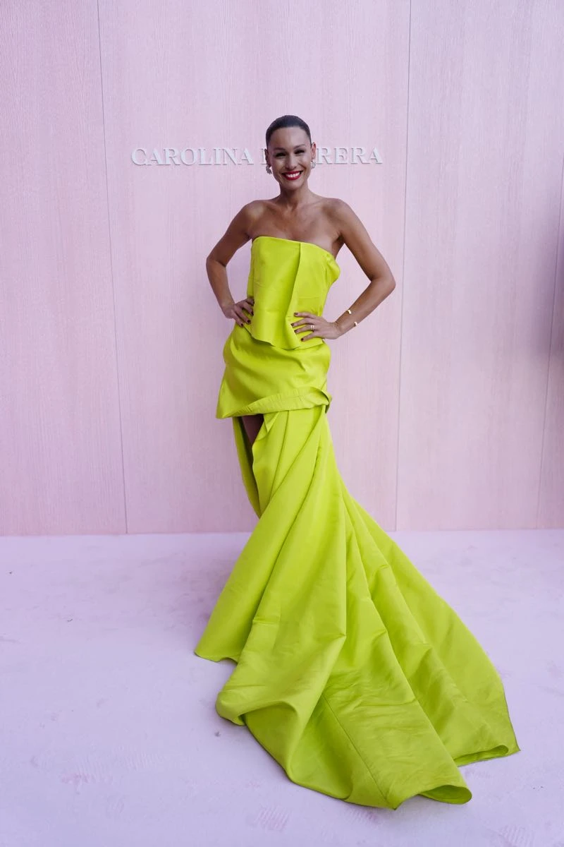 Carolina Adohain, Pampita