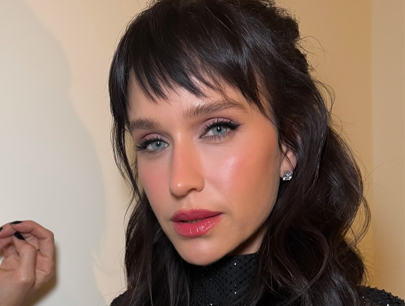 Brenda Gandini causó impacto con un look negro súper sensual en su fiesta de cumpleaños