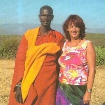 La turista suiza y el guerrero africano un amor imposible (y real) que se convirtió en bestseller