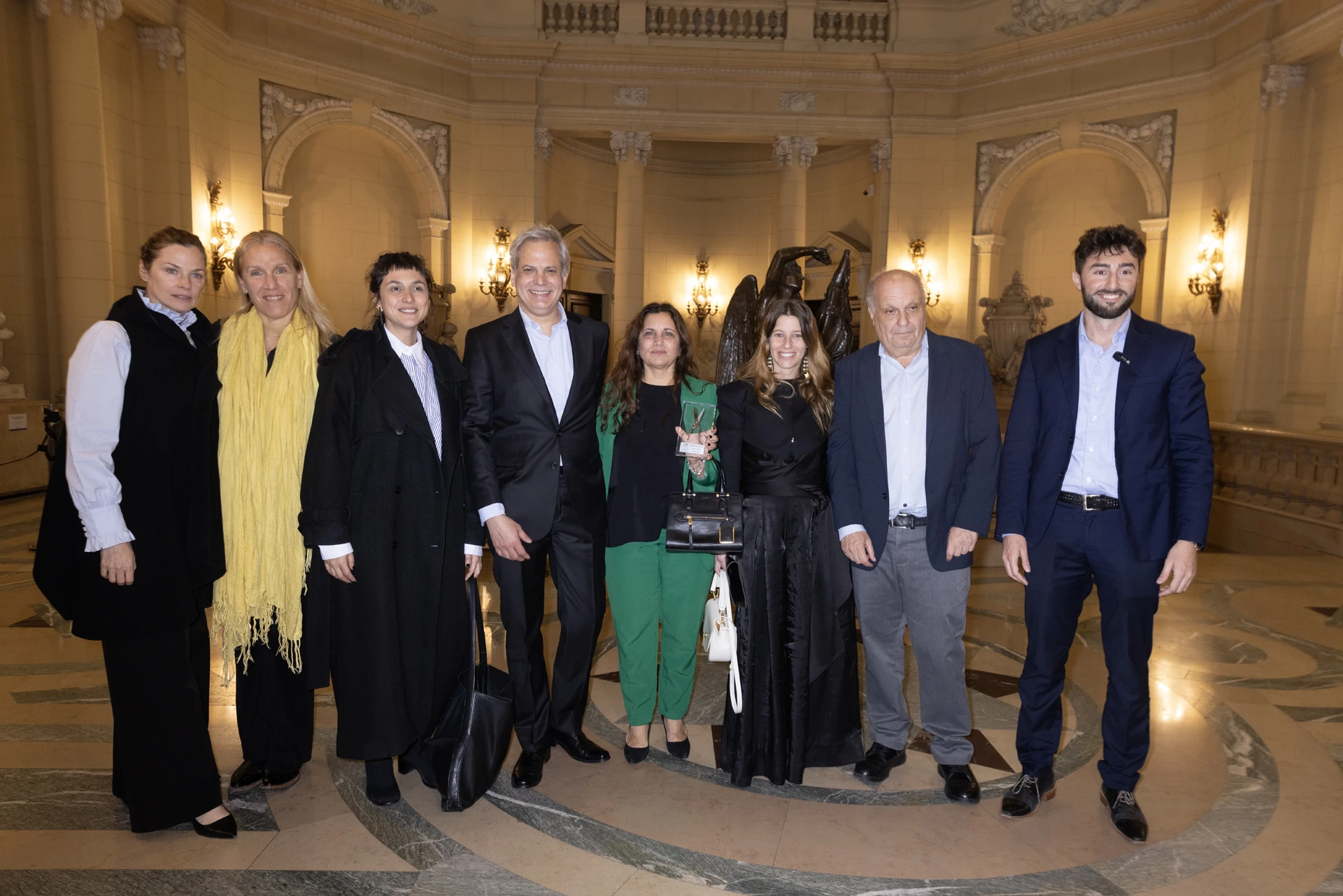 Para ti y gobierno de la Ciudad