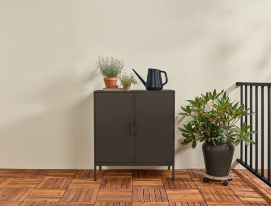 Los colores Matte Coffee Bean y Epernay pintarán la casa de calma y sofisticación en 2026 &nbsp;