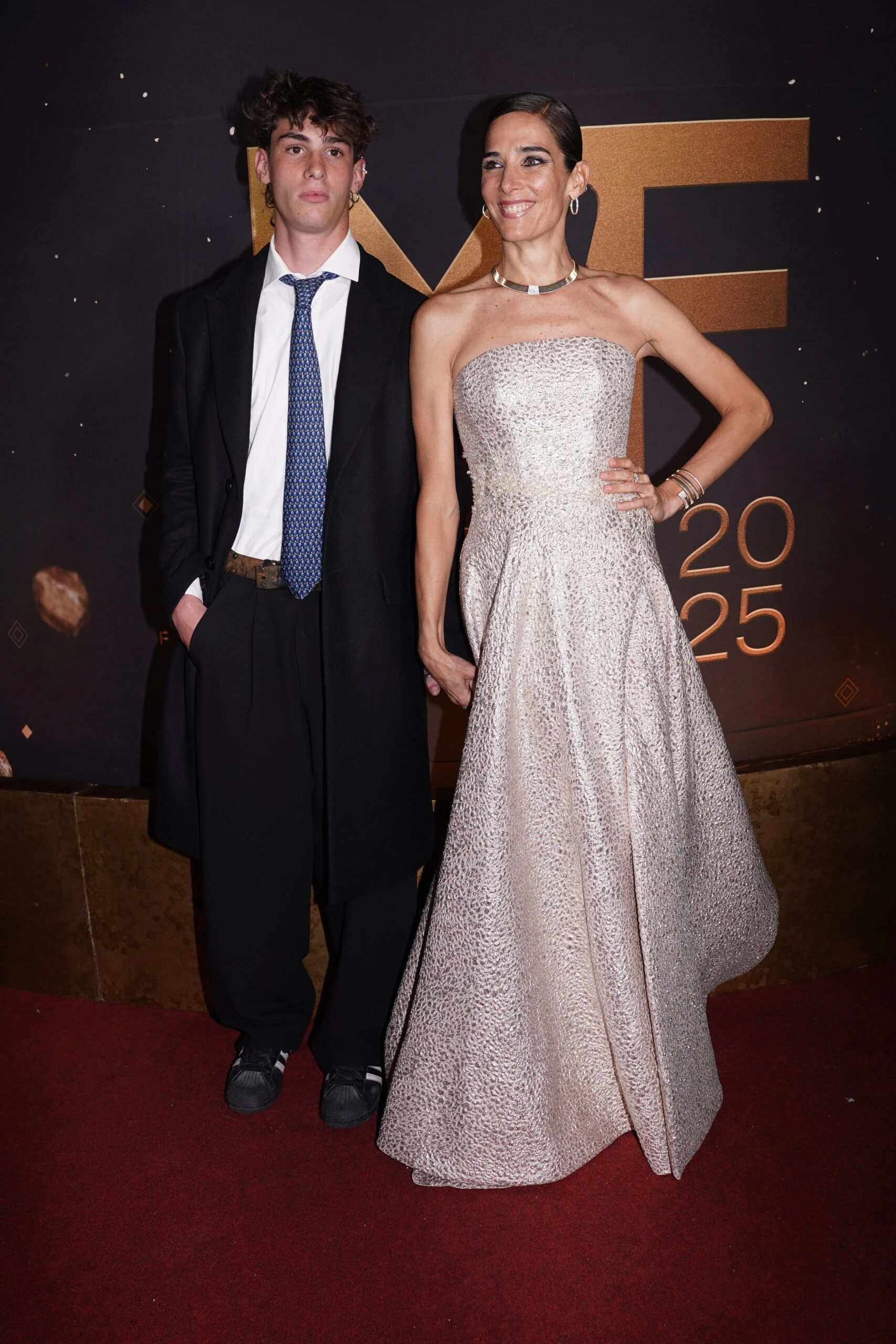 Juana Viale y su hijo Silvestre.