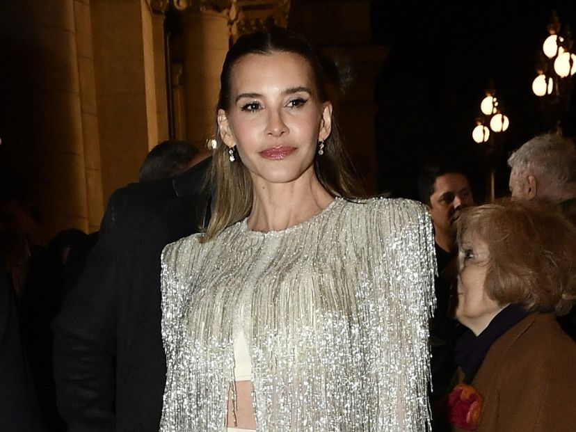 El look total white de Guillermina Valdés para un evento en el Teatro Colón