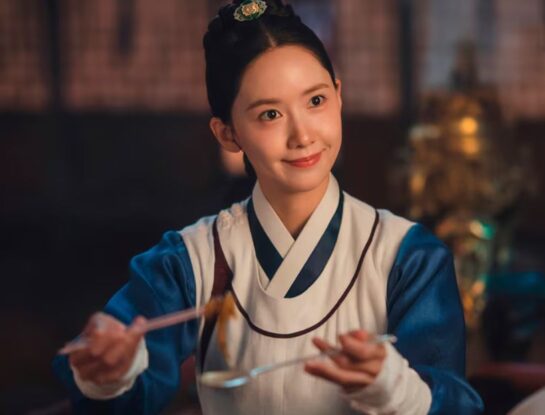 Es una serie coreana de época, está en Netflix y figura entre las más populares 