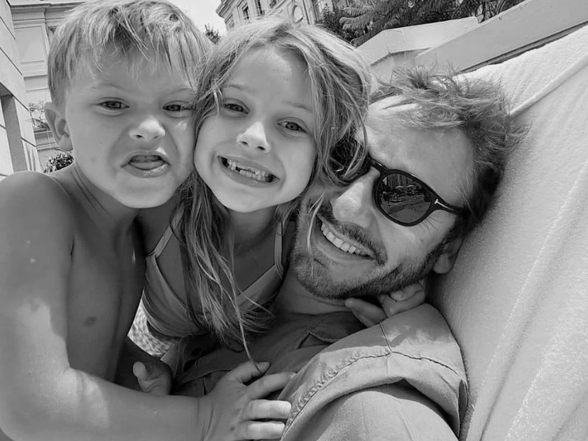 El duro testimonio de Benjamín Vicuña por estar lejos de Amancio y Magnolia, sus hijos