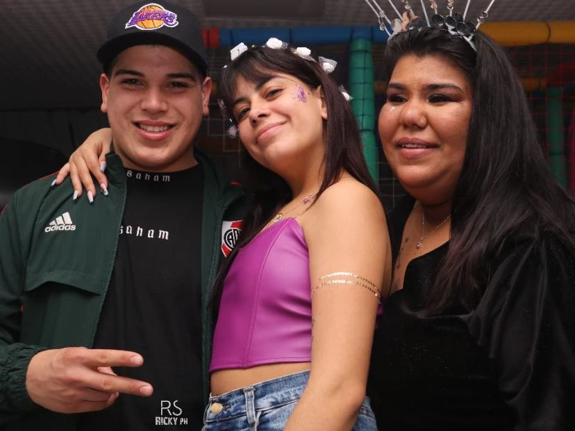 La angustia de la melliza de Thiago Medina