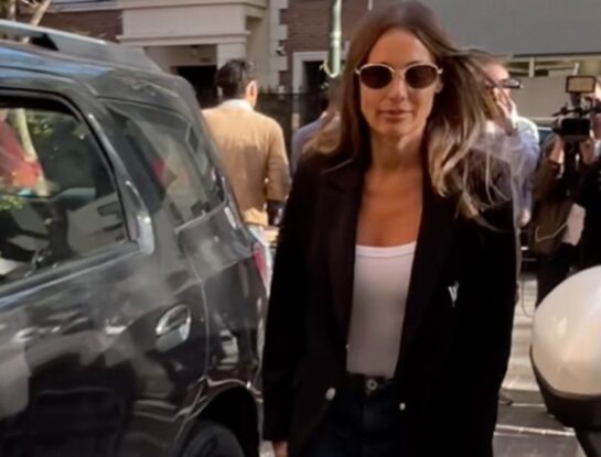 La vida sigue: Pampita acompañó a su hija Anita a clases de danza después del robo