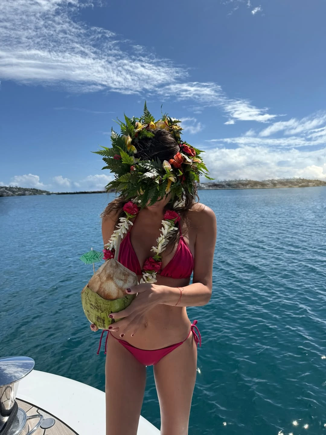 Pampita en la Polinesia