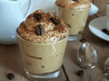 Postre de café con solo 3 ingredientes: la receta rápida y deliciosa que tenés que probar