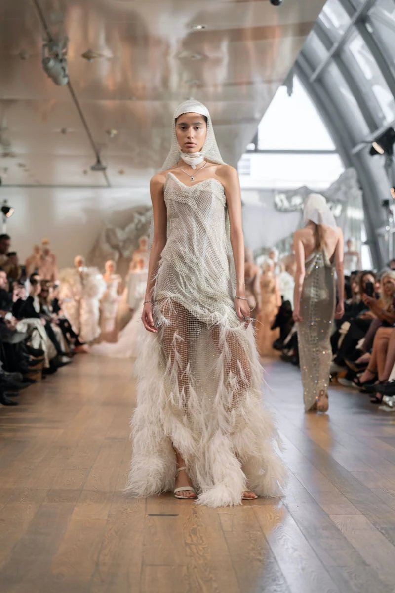 Desfile Atelier Pucheta Paz.