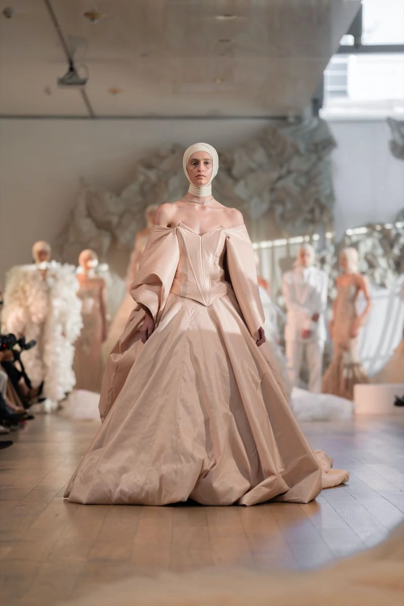 Desfile Atelier Pucheta Paz.