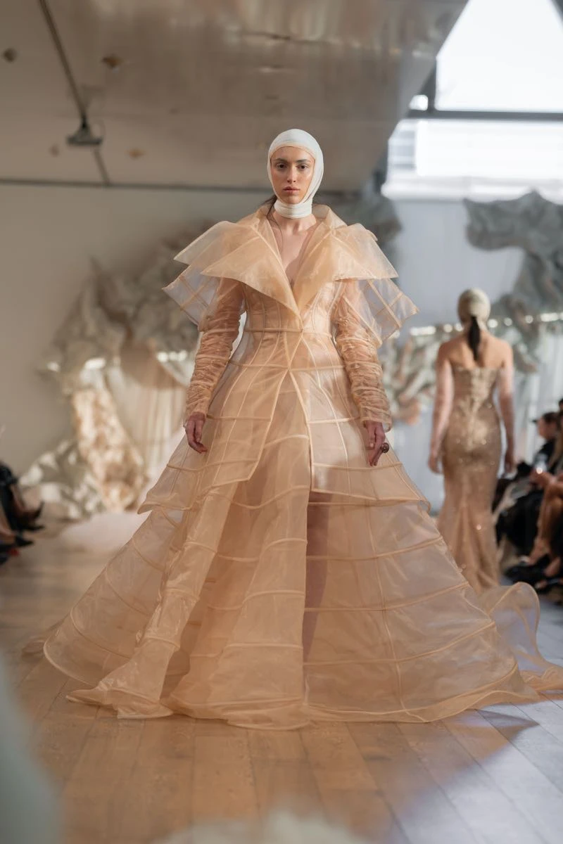 Desfile Atelier Pucheta Paz.