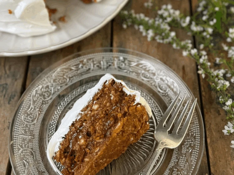 Torta express de nuez: las receta sin horno que lleva dulce de leche
