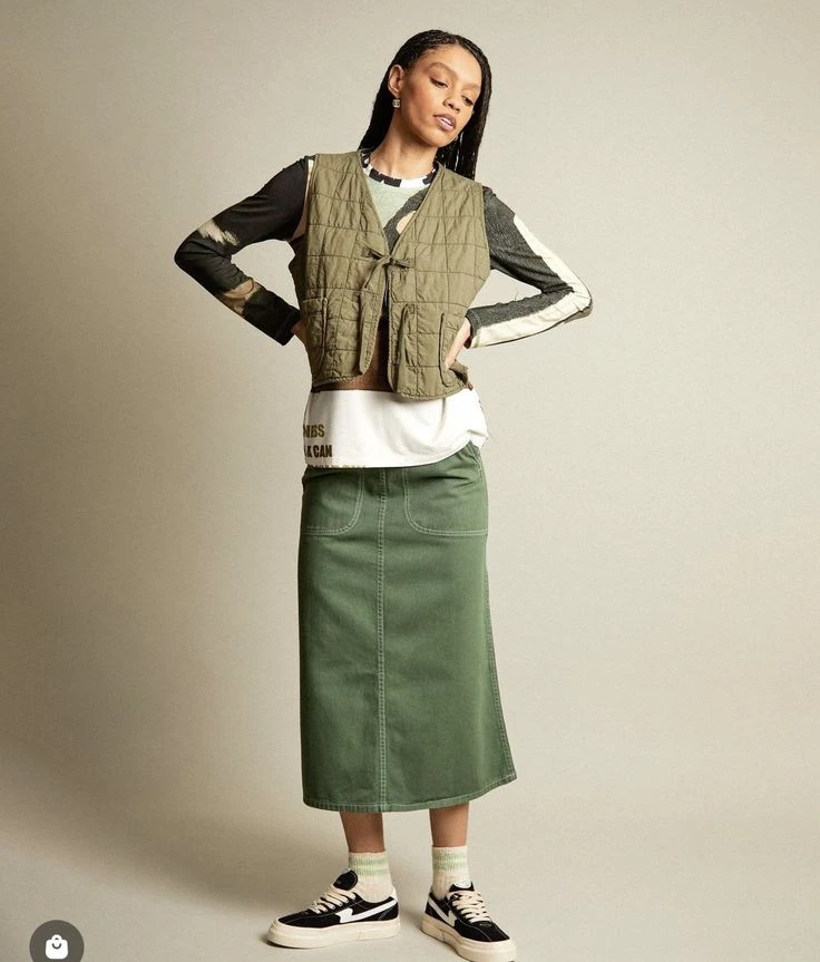 cómo usar el chaleco en tus looks de primavera más trendy