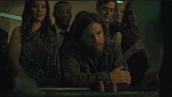 el thriller psicológico de 8 episodios con Jude Law y Jason Bateman nº 1 del ranking