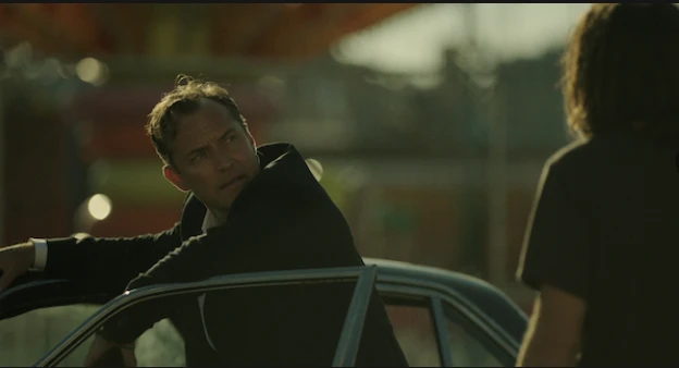 el thriller psicológico de 8 episodios con Jude Law y Jason Bateman nº 1 del ranking