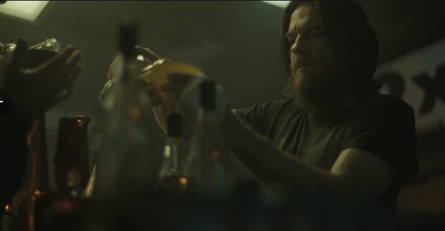 el thriller psicológico de 8 episodios con Jude Law y Jason Bateman nº 1 del ranking