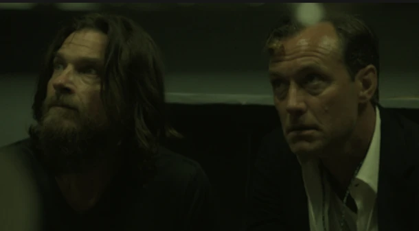 el thriller psicológico de 8 episodios con Jude Law y Jason Bateman nº 1 del ranking