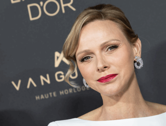 Charlène de Mónaco eligió un look nupcial para la ceremonia del Balón de Oro
