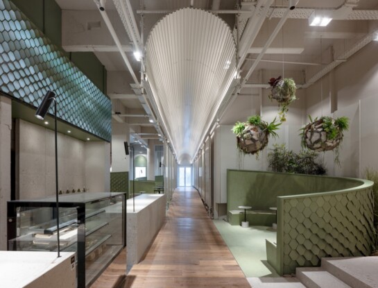 La Cafetería Osten de Casa FOA 2025: un espacio de encuentro y pausa estilo “minimalismo maximizado”