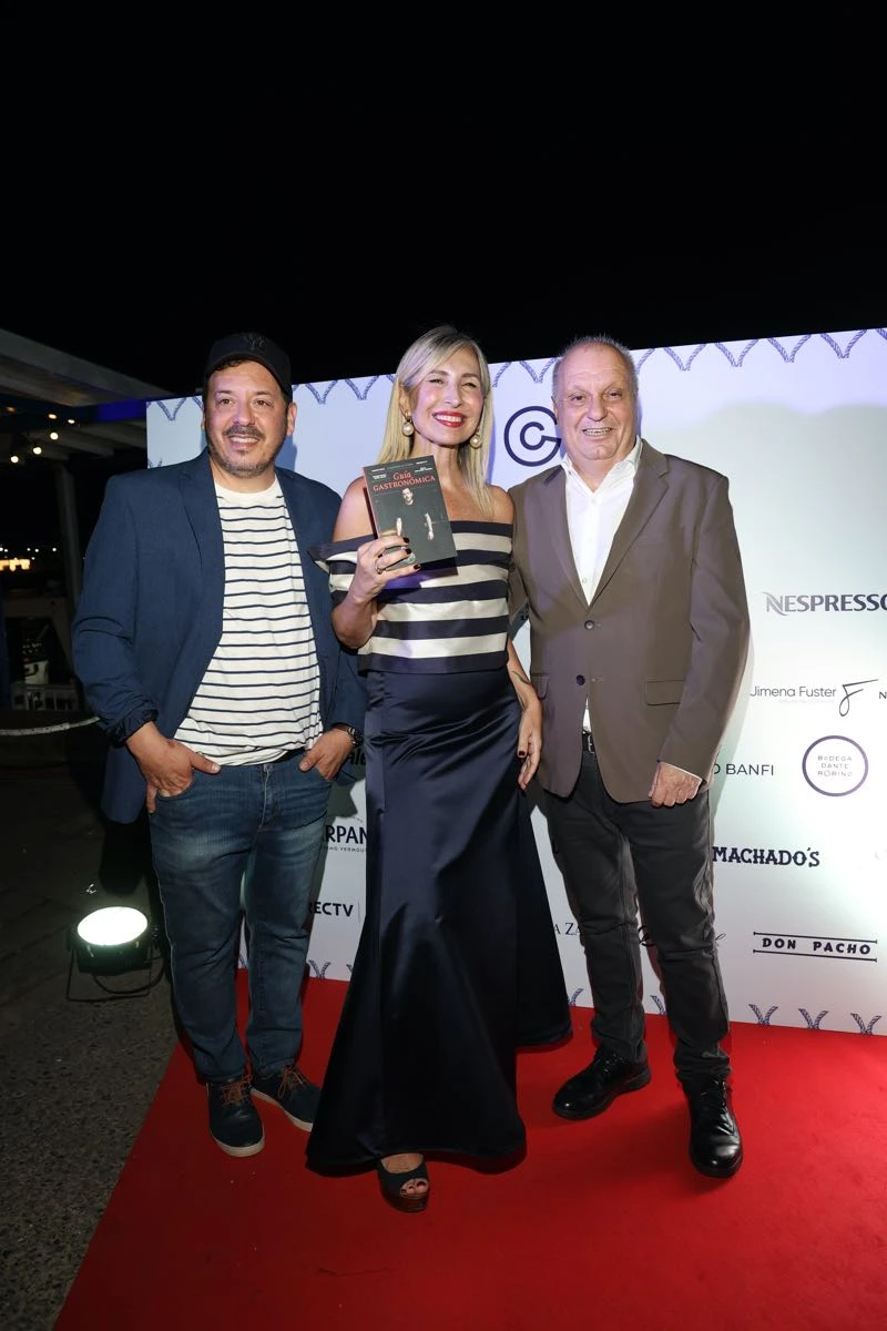 2. Gonzalo Aramburu, Flavia Fernández y Hernán Lombardi